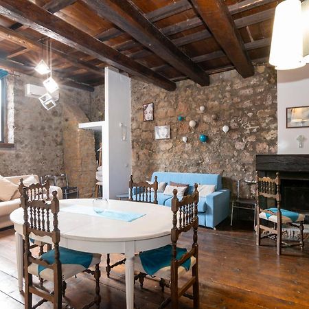 Maestosa Roccaforte Dei Principi, 3 Piani Tutti Per Voi! 苏特里 外观 照片