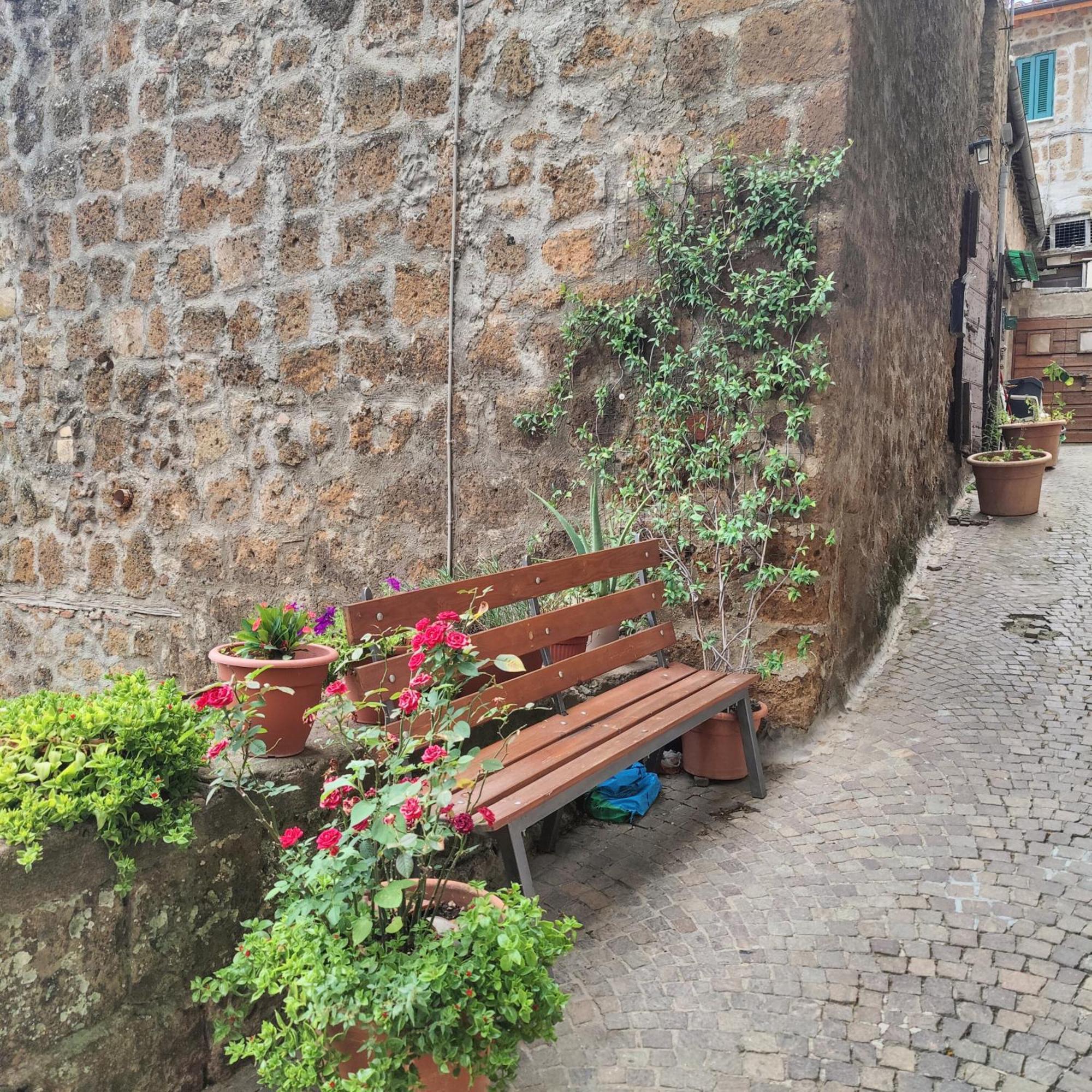 Maestosa Roccaforte Dei Principi, 3 Piani Tutti Per Voi! 苏特里 外观 照片