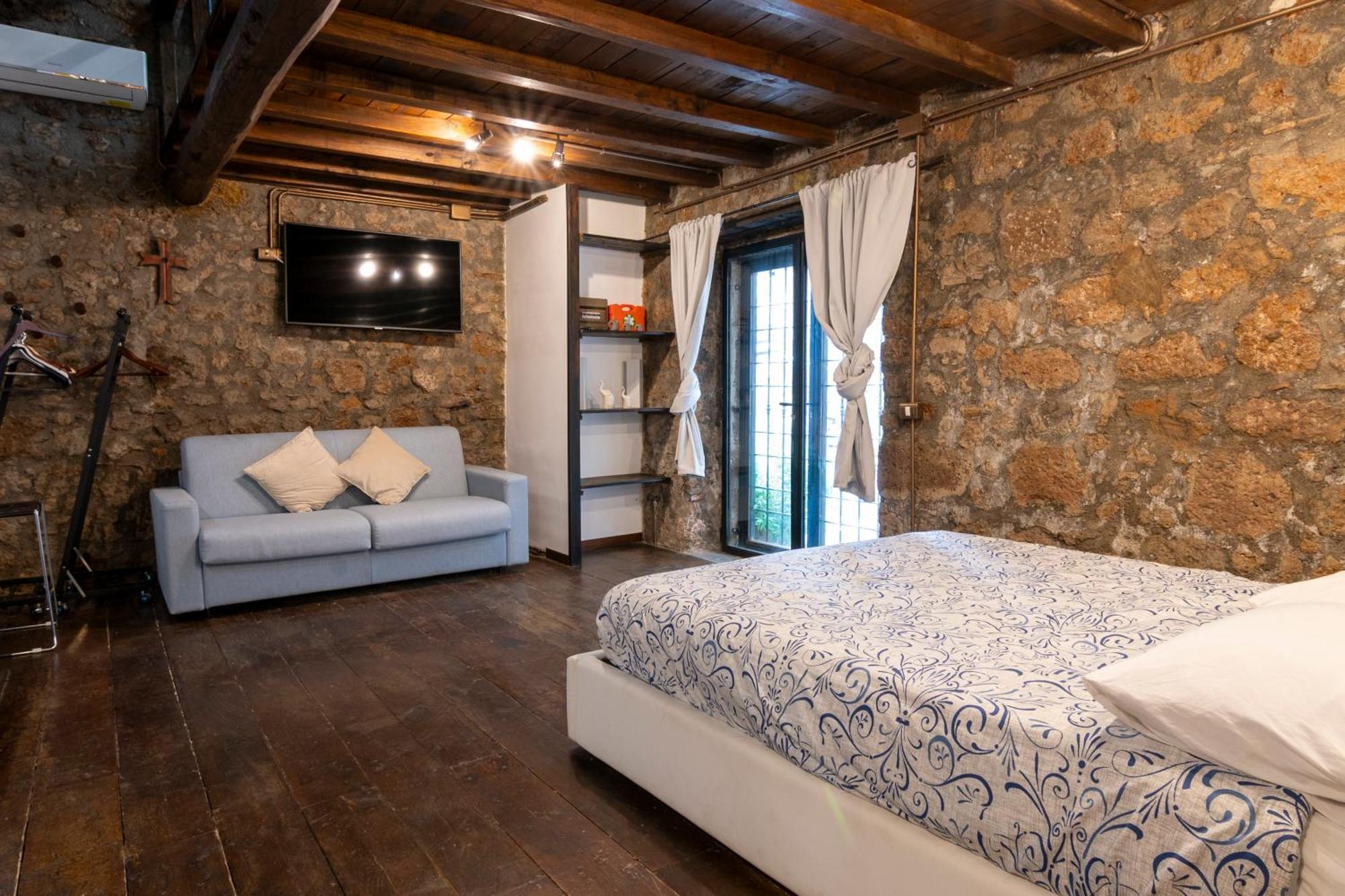 Maestosa Roccaforte Dei Principi, 3 Piani Tutti Per Voi! 苏特里 外观 照片