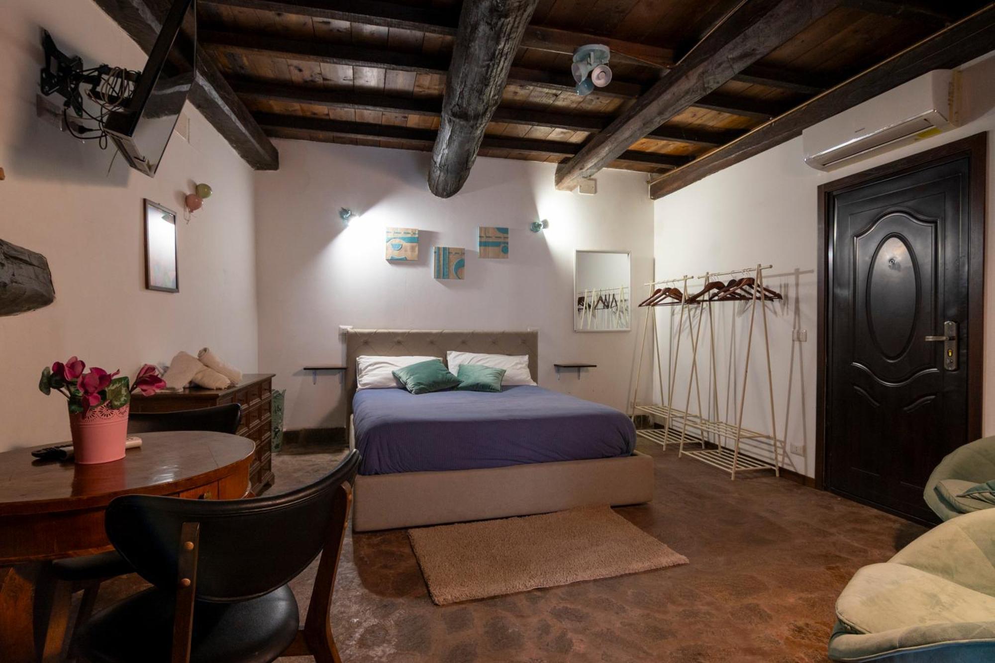 Maestosa Roccaforte Dei Principi, 3 Piani Tutti Per Voi! 苏特里 外观 照片