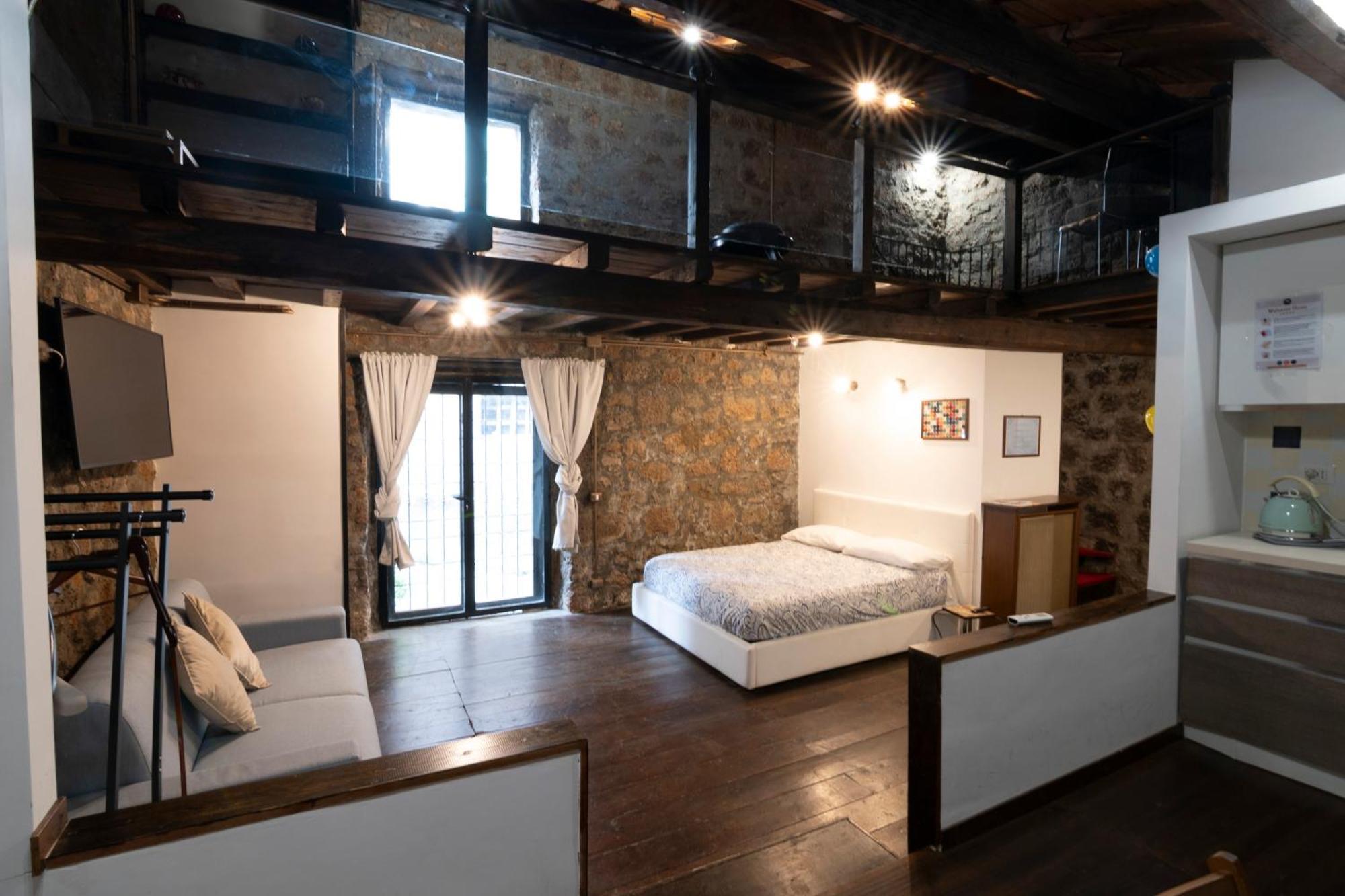 Maestosa Roccaforte Dei Principi, 3 Piani Tutti Per Voi! 苏特里 外观 照片